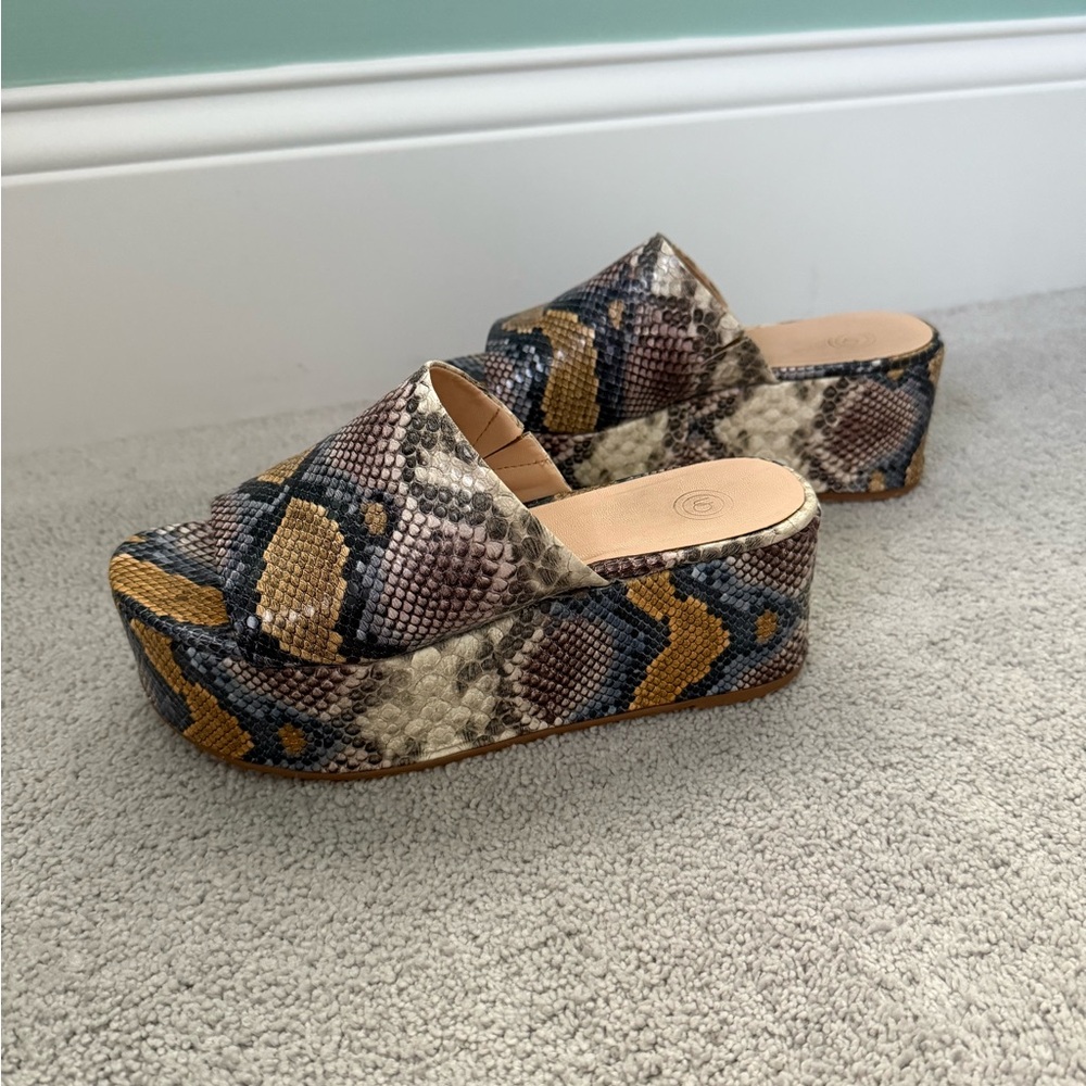 Urban Outfitters Multicolor Mules Sleek Snakeskin Design